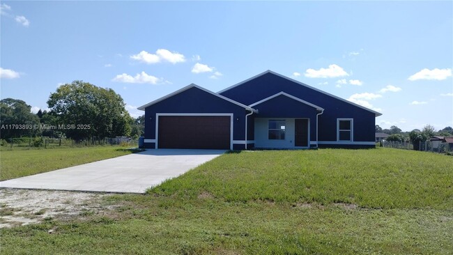 property at 225 S Fronda St