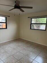 4683 Weymouth St in Greenacres, FL - Foto de edificio - Building Photo