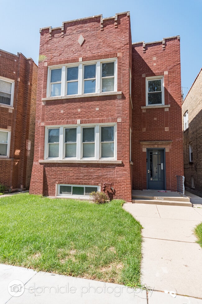 property at 4906 N Marmora Ave