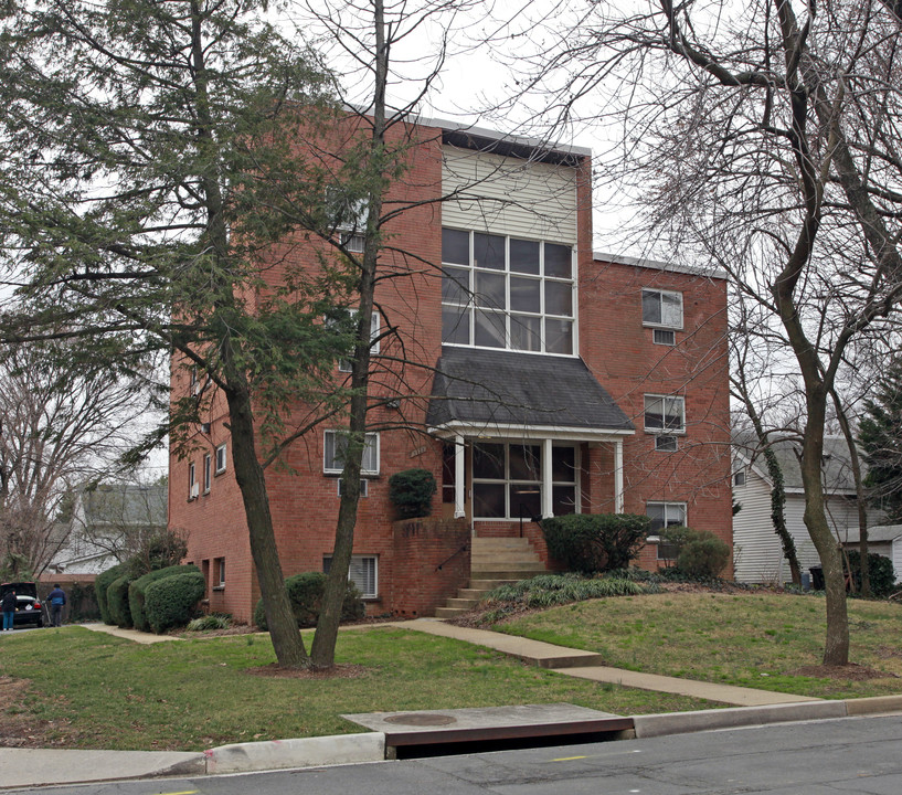 3128 9th St N in Arlington, VA - Building Photo