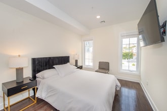 1608 52nd St in North Bergen, NJ - Foto de edificio - Building Photo