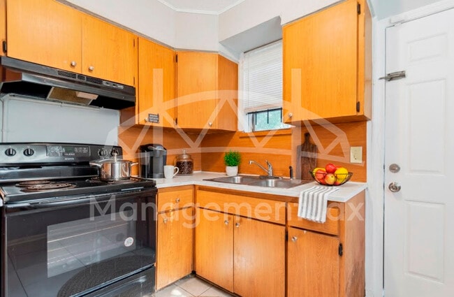 2311 W 16th St in Jacksonville, FL - Building Photo - Building Photo