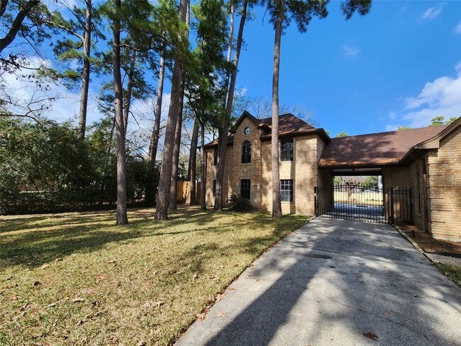 11206 Hylander Dr in Houston, TX - Building Photo - Building Photo
