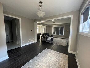 3 Brenscombe Rd in Brampton, ON - Building Photo - Building Photo