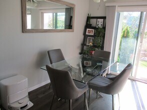 1321 Caminito Gabaldon in San Diego, CA - Building Photo - Building Photo