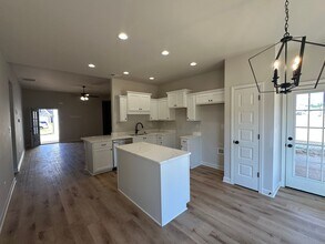2346 Julianna Dr in Southaven, MS - Building Photo - Building Photo