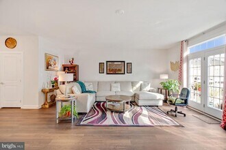24612 Durindal Terrace in Sterling, VA - Building Photo - Building Photo