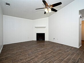 5906 Jacob Glen in Austin, TX - Building Photo - Building Photo