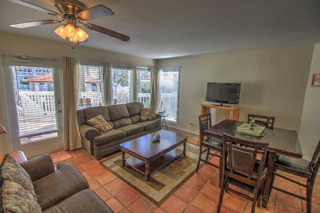 200 Padre Blvd in South Padre Island, TX - Building Photo - Building Photo