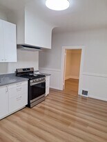 1426 U St in Sacramento, CA - Building Photo