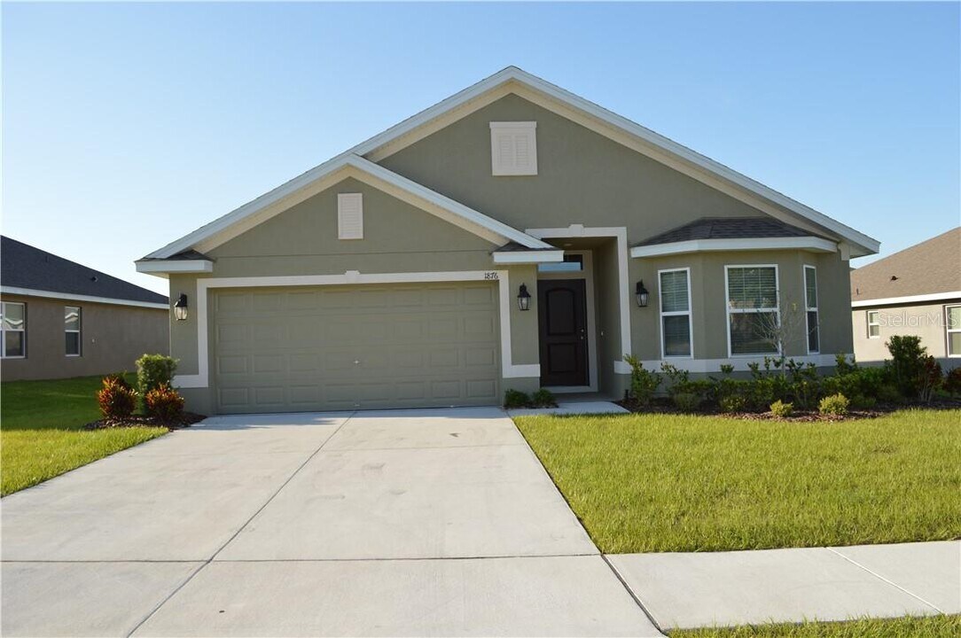 1876 Galloway Terrace in Winter Haven, FL - Building Photo
