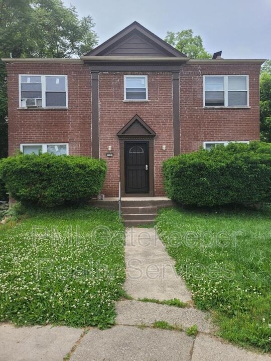 1103 Egan Ct in Cincinnati, OH - Building Photo
