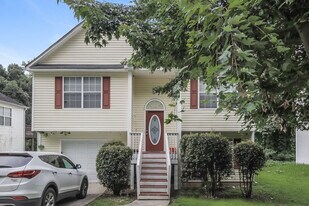 7014 Shenandoah Trail in Austell, GA - Building Photo
