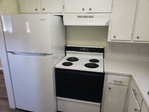 105 Rock Springs Dr in Kingsport, TN - Building Photo - Building Photo