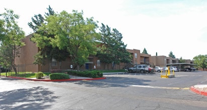 Indigo Park in Albuquerque, NM - Building Photo - Building Photo