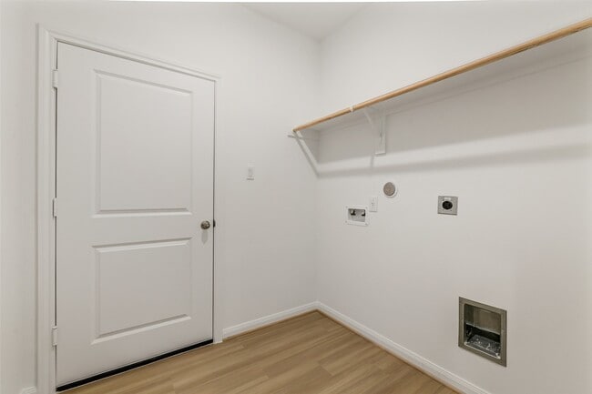 property at 11927 Pondwood Dr