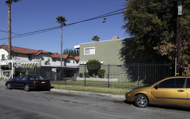 4001-4005 Franklin Ave in Fullerton, CA - Building Photo - Building Photo