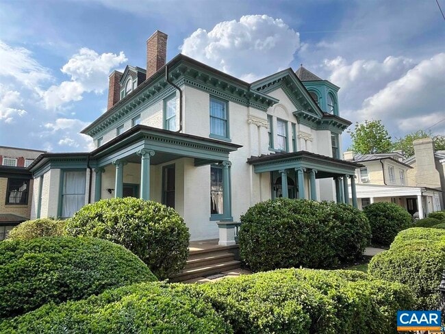 409 Park St in Charlottesville, VA - Building Photo - Building Photo