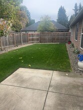 1139 Chardonnay Loop NE in Keizer, OR - Building Photo - Building Photo