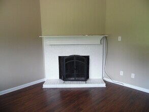 904 Wyndham Hills Dr in Lexington, KY - Building Photo - Building Photo