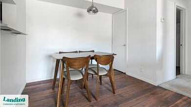 1071 Clayton Ln, Unit M0505 in Austin, TX - Building Photo - Building Photo