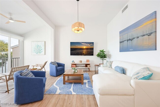 property at 2711 Citrus Lake Dr