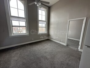 217 W Main St in Ottawa, IL - Building Photo - Building Photo