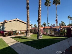 79700 Ave 42, Unit 9 in Bermuda Dunes, CA - Foto de edificio - Building Photo