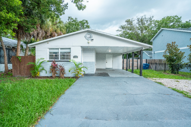 property at 3703 N Tampa St