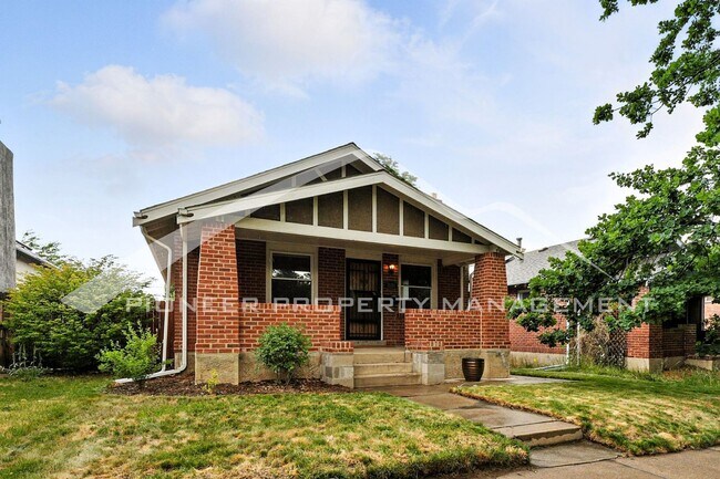 property at 3141 W 39th Ave
