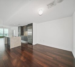 900 Biscayne Blvd, Unit 2908 in Miami, FL - Building Photo - Building Photo