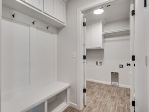 712 Grand Sycamore Dr in Goldsby, OK - Building Photo - Building Photo