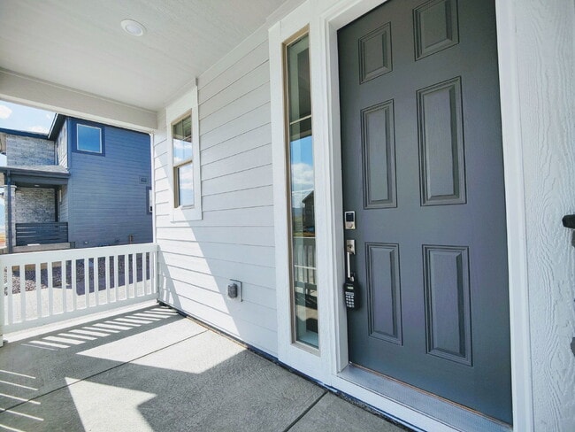 8431 Rush Creek Ave in Littleton, CO - Building Photo - Building Photo