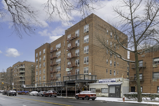 6535 S Broadway in Bronx, NY - Building Photo - Building Photo