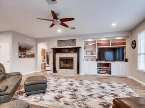 9409 Jenaro Ct in Austin, TX - Building Photo - Building Photo