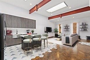 2610 Third Ave in Bronx, NY - Building Photo