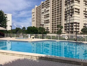 4301 N Ocean Blvd-Unit -508 in Boca Raton, FL - Foto de edificio - Building Photo