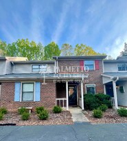 2607 Cottage Pl in Greensboro, NC - Building Photo