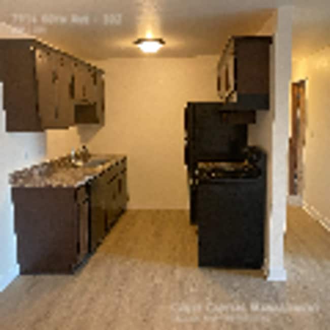 6110 80th Pl in Kenosha, WI - Building Photo - Building Photo