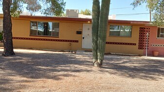 5071 S Cherry Ave in Tucson, AZ - Building Photo