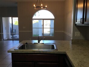 3536 NW 29th Pl in Lauderdale Lakes, FL - Building Photo - Building Photo