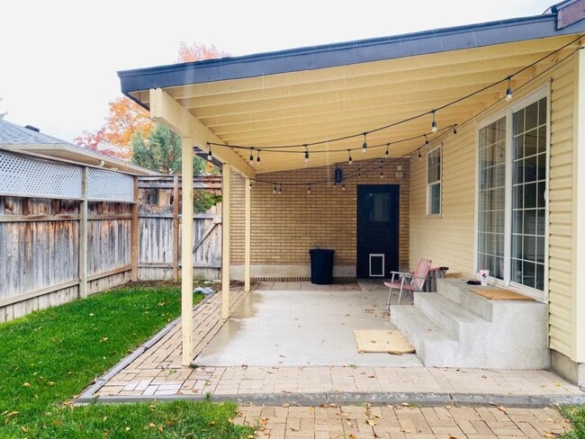 765 E 15th St in Idaho Falls, ID - Building Photo - Building Photo