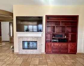 27235 Icy Willow Ln in Santa Clarita, CA - Building Photo - Building Photo