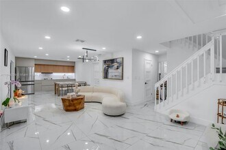 15569 SW 138th Pl in Miami, FL - Building Photo - Building Photo