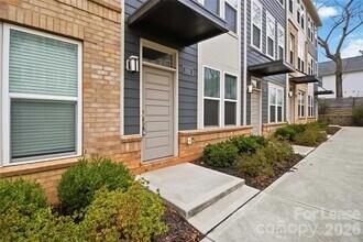 3011 Citizens Ln in Charlotte, NC - Building Photo - Building Photo