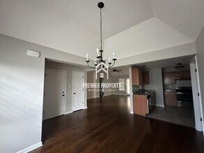 9428 Eckley Pl in Cordova, TN - Foto de edificio - Building Photo