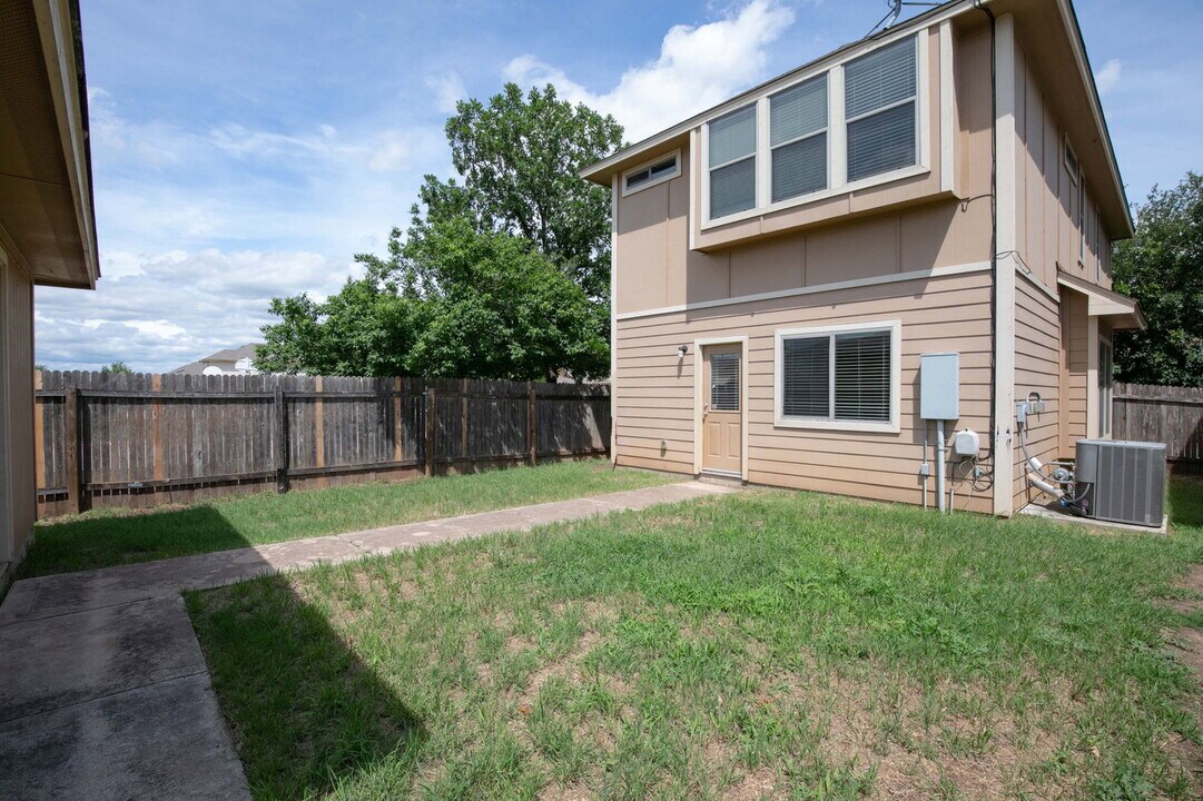 4528 Credo Lane in Austin, TX - Building Photo