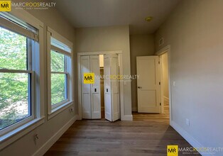 58 JFK St, Unit 2 in Cambridge, MA - Building Photo - Building Photo