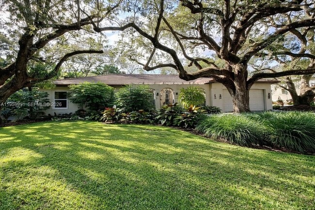 4350 Palmarito St in Coral Gables, FL - Building Photo - Building Photo