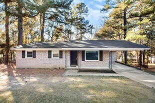 204 W Five Notch Rd in North Augusta, SC - Building Photo